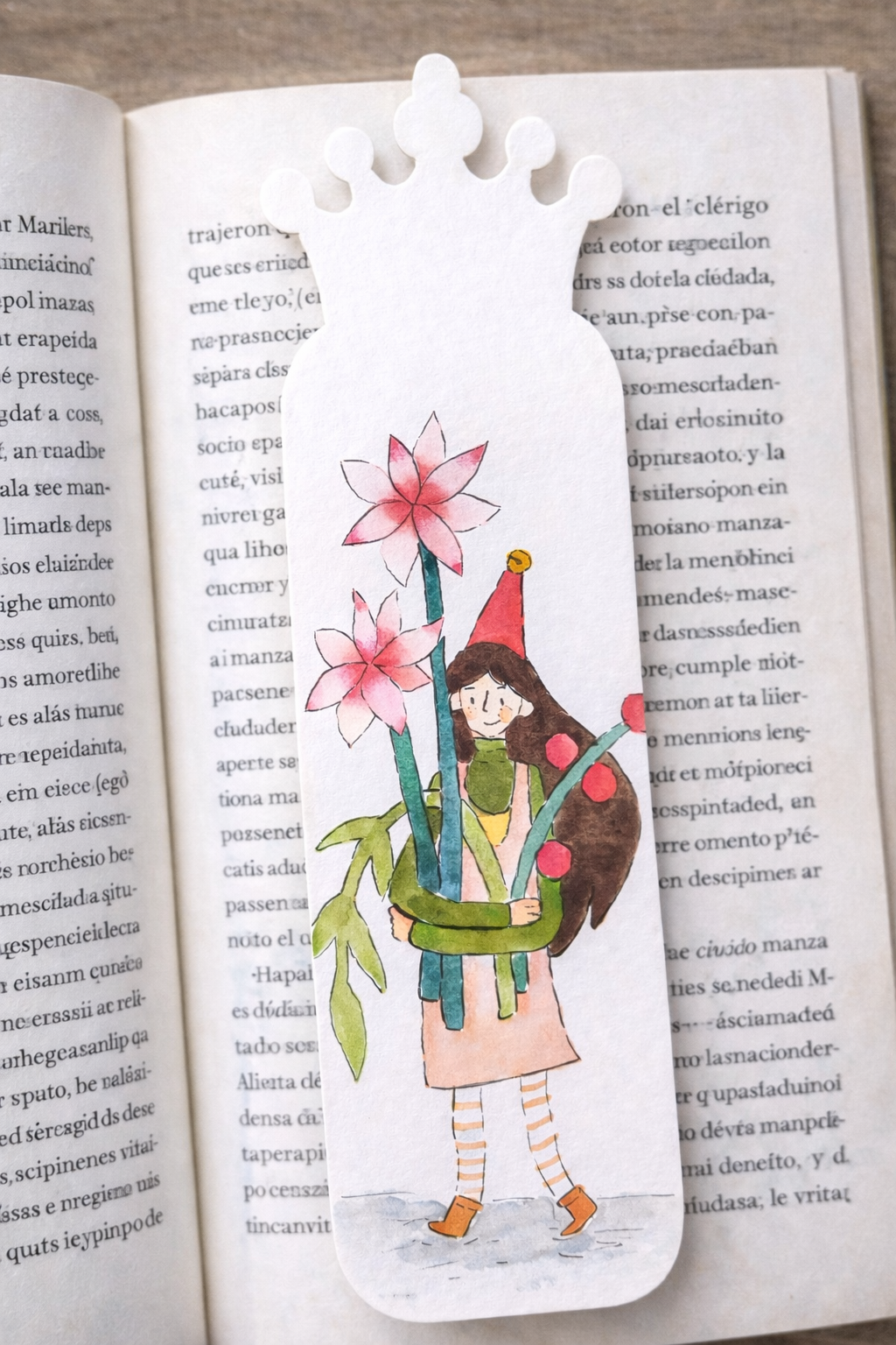 Marcapáginas niña y flores