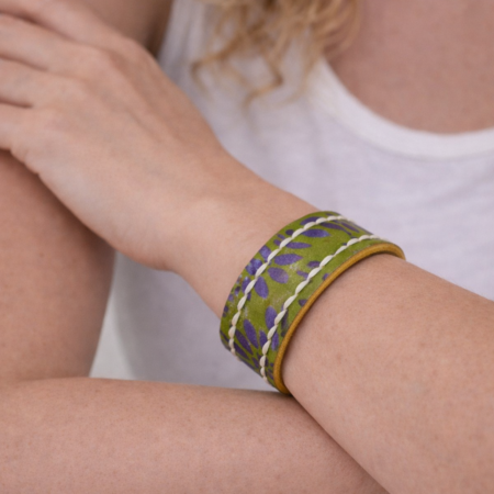 Brazalete de cuero Natura