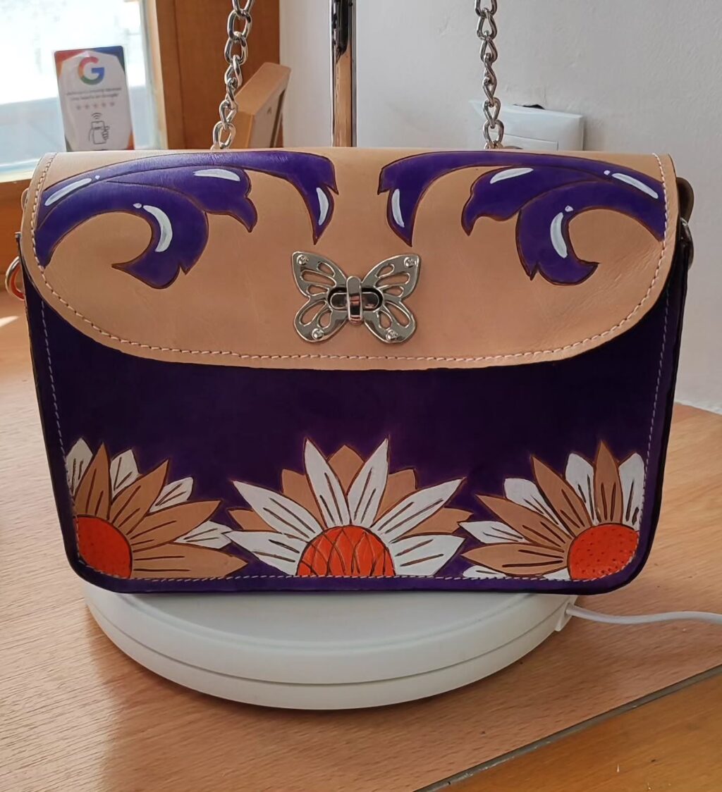 Instagram post from pajarico_art. This post is in position 3.